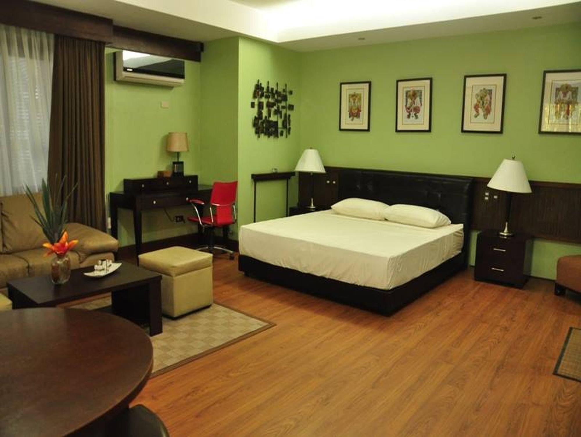 Casa Verde Boutique Hotel And Gardens Imus Екстер'єр фото